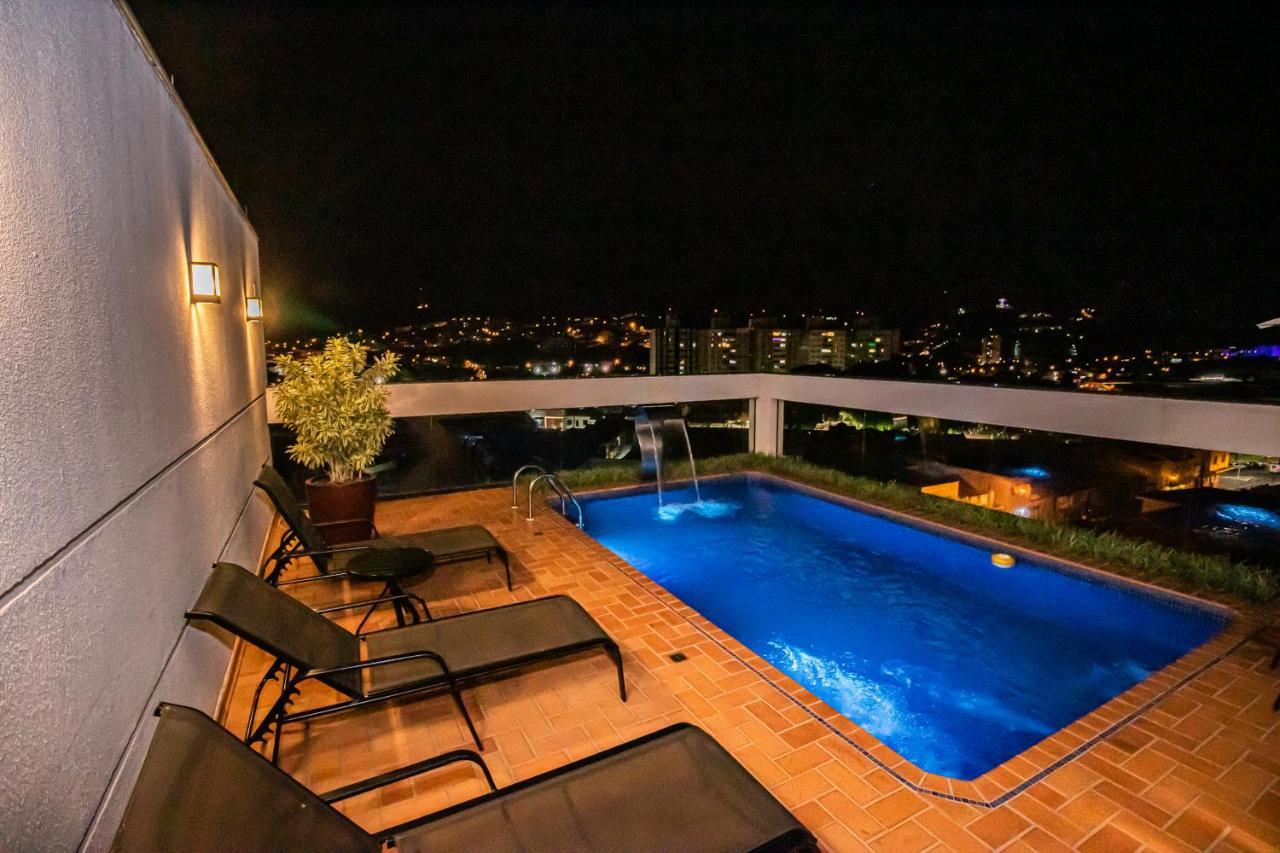 Prado Hotel Ампару Екстер'єр фото