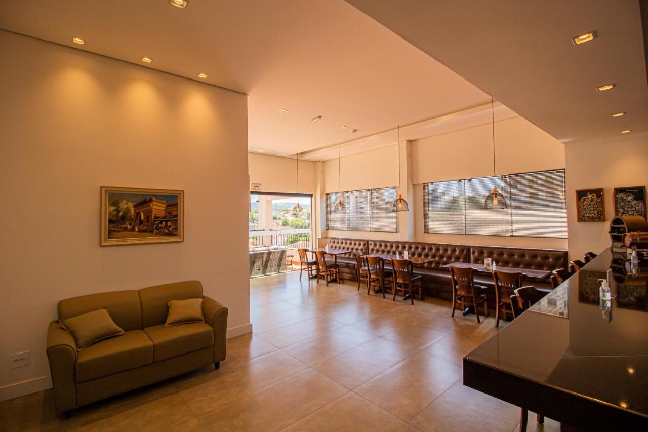 Prado Hotel Ампару Екстер'єр фото