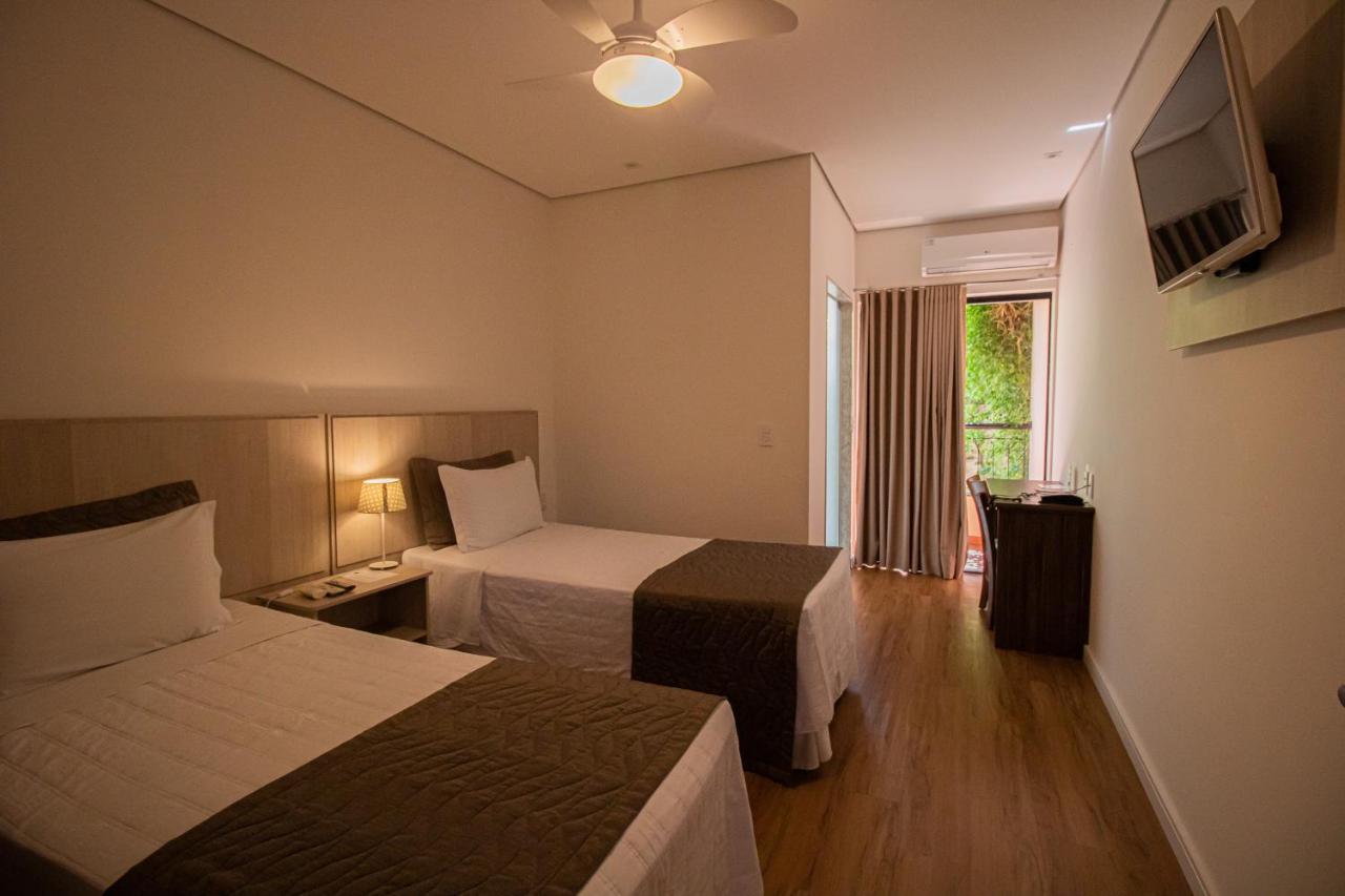Prado Hotel Ампару Екстер'єр фото