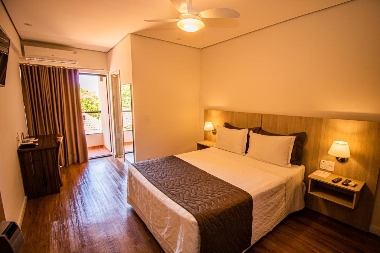 Prado Hotel Ампару Екстер'єр фото
